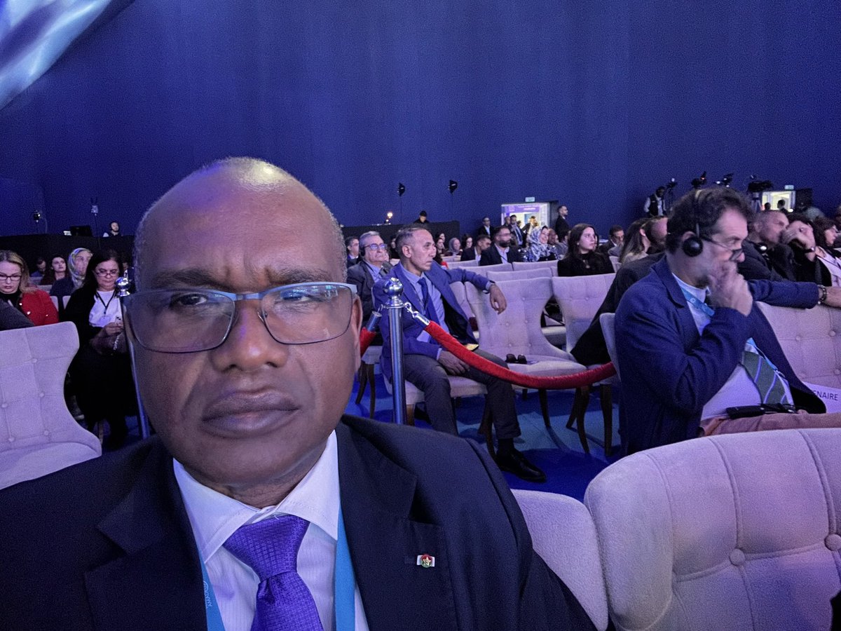 Alpha Barry tweet media