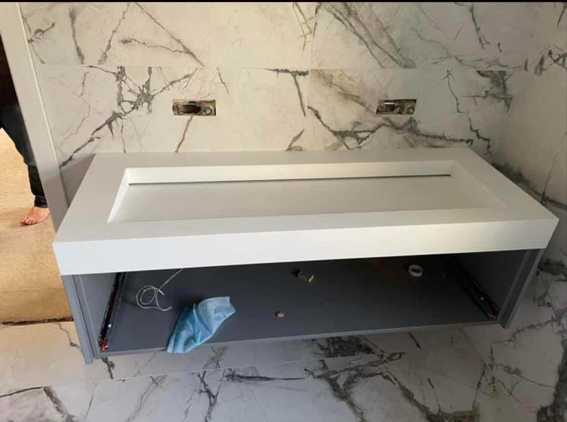 ✨check out this amazing glacier white corian custom sink. This was to meet our customers needs. Our team was delighted with how this sink turned out. 💯 Contact us for all your worktop needs, we specialise in Quartz, Granite & Corian materials. 📞07949 819841 @everyone
