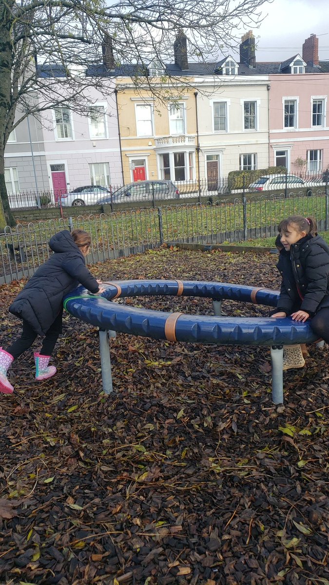 MrsRHarvey's tweet photo. Fun in the park with year 3 https://t.co/kj4tltLXj1