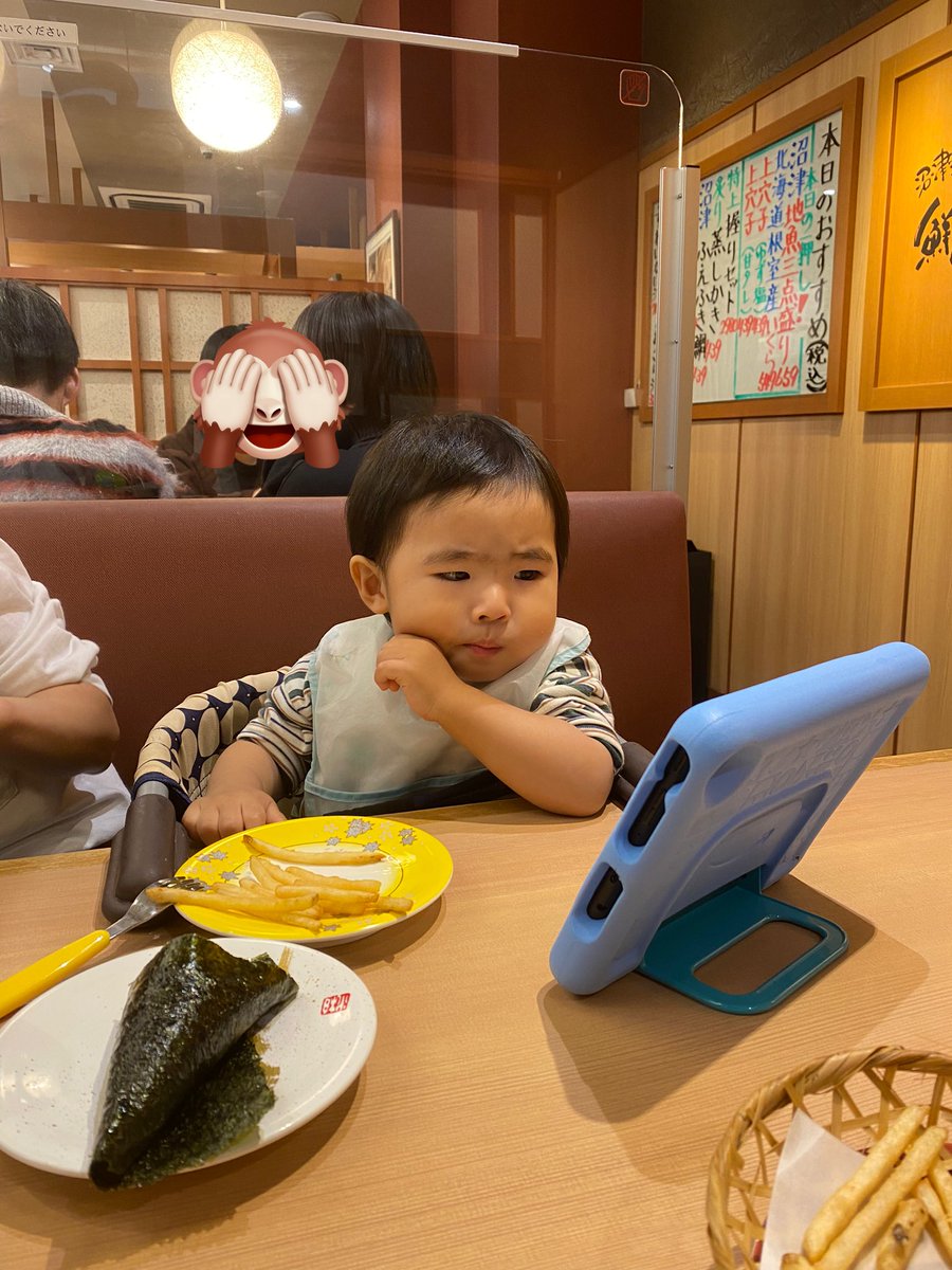 udoooon0313's tweet photo. 馬券買ってるやろこいつ。 https://t.co/zPX6cuMRng