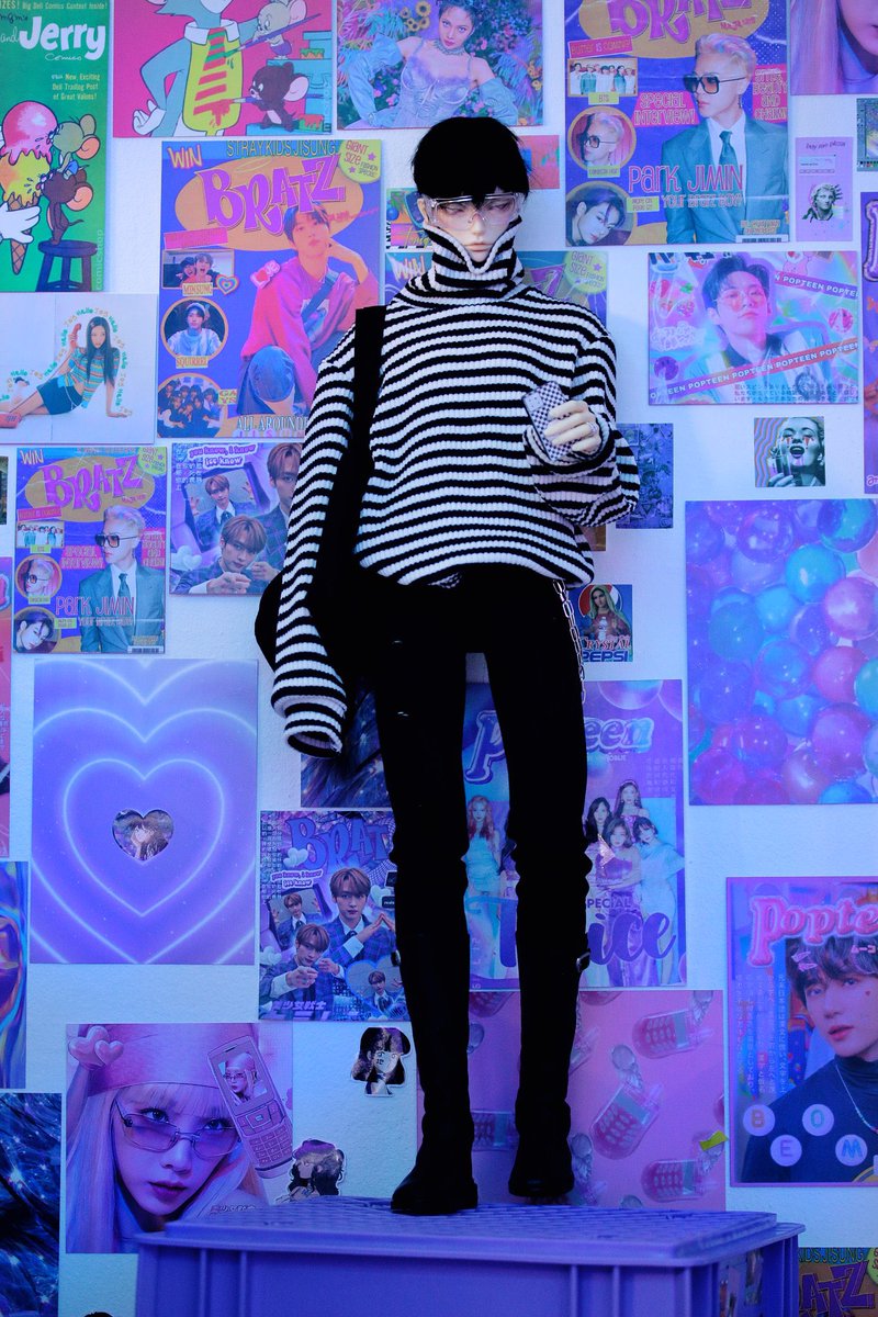Po_PEAK_wer's tweet photo. 안녕하세요, 피크의 메테입니다!
재발매에 앞서 간단하게 수요조사를 합니다.

항목은 [스트라이프 댕댕-전 색상]이며 구매를 희망하시는 분들께서는 별다른 폼 참여없이, 해당 트윗에 마음을 남겨주시면 감사하겠습니다! 

오늘도 좋은하루되시길 바랍니다! 감사합니다! ☘️✨ https://t.co/QQoJDkrfTO