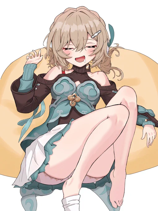#いい太ももの日 #スターレイル 寝てる青雀再掲 