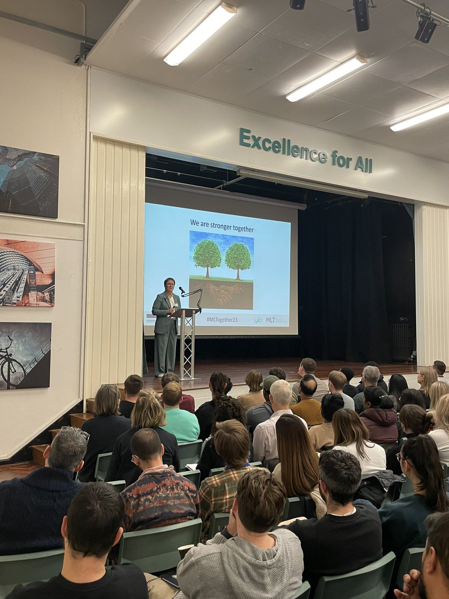 MiddlesexLT's tweet photo. MLT CEO Ann Marie Mulkerins opens our annual Trust INSET day with the clear message that effective trusts foster a sense of shared purpose. We are stronger together 
@thecompton @SchoolSouthgate @StopsleyHighSch #mltogether23 https://t.co/wg8zbQcM5o