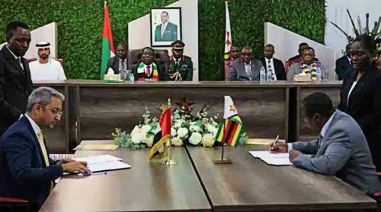 Agent Nala (@mainlandafrica) on Twitter photo There is this new wave of colonialism taking place in Africa. It is subtle but very brutal, actually even more brutal than Version 1 which was characterised by guns and bibles.  This new wave is called Carbon Offset Agreements.
My brother Mordecai Ogada has simplified this so There is this new wave of colonialism taking place in Africa. It is subtle but very brutal, actually even more brutal than Version 1 which was characterised by guns and bibles.  This new wave is called Carbon Offset Agreements.
My brother Mordecai Ogada has simplified this so