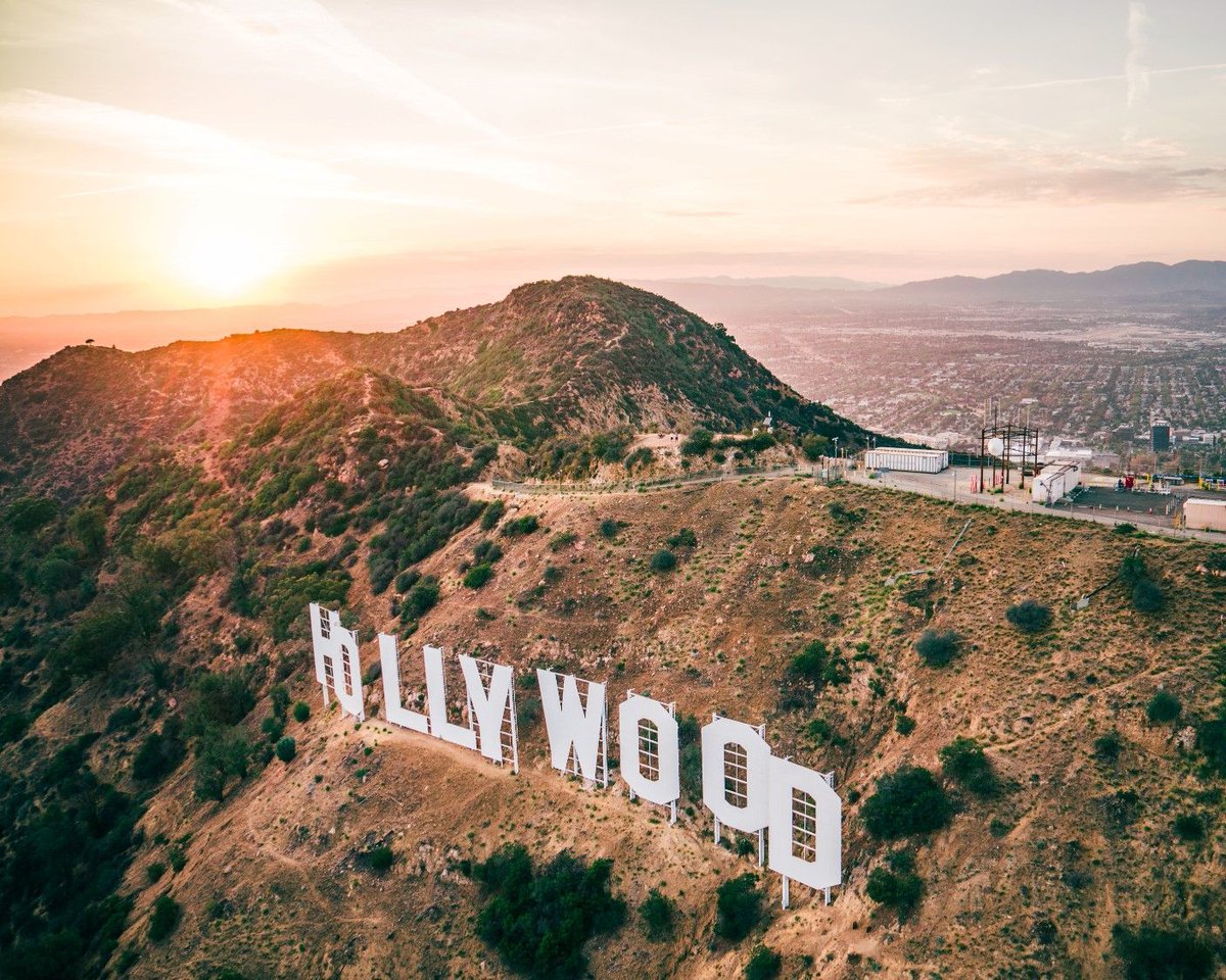 Read all about the Hollywood Sign 100th anniversary: Savour the flavours here: buff.ly/47FOPCN 
#hollywood #visitusa #visitusauk #california #vacation #food #foodie