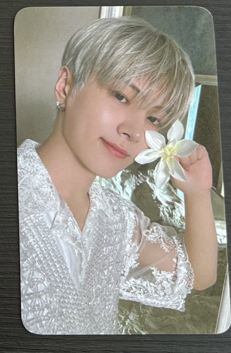 gogo09999's tweet photo. 엔하이픈 오렌지블러드 공방포카 제이 양도 

하자⭕️ 4.0
두번째 사진 참고해주세요

https://t.co/sA7GxzkO3z

스윗베놈 스틸몬스터 orangeblood enhypen
Jungwon heeseung jay jake Sunghoon sunoo niki 정원 희승 제이 제이크 성훈 선우 니키 Weverse 위버스샵 특전 엔진존 photocard https://t.co/WUODm6Xsh7