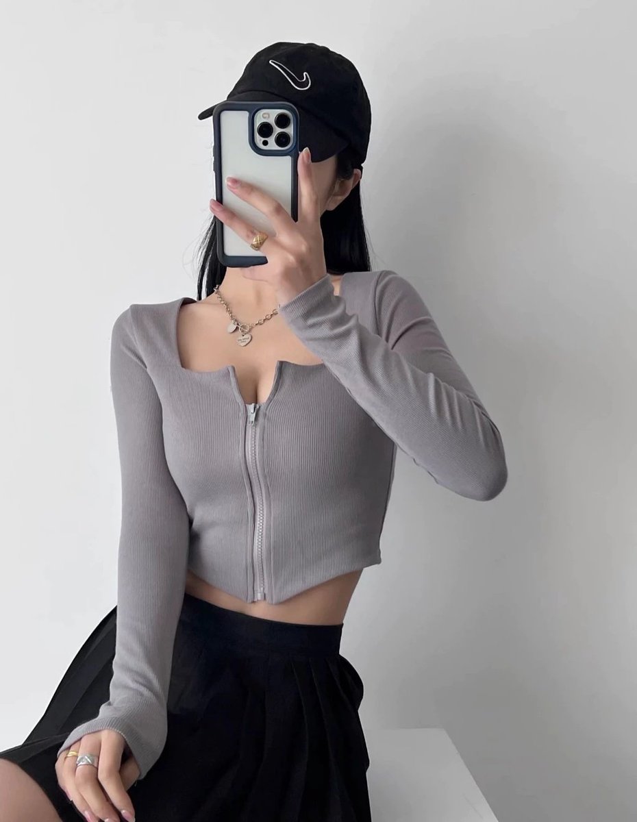 Raindropp_s's tweet photo. OOTD Crop Top(⁠◕⁠ᴗ⁠◕⁠✿⁠)

a thread https://t.co/8evwYda6FU