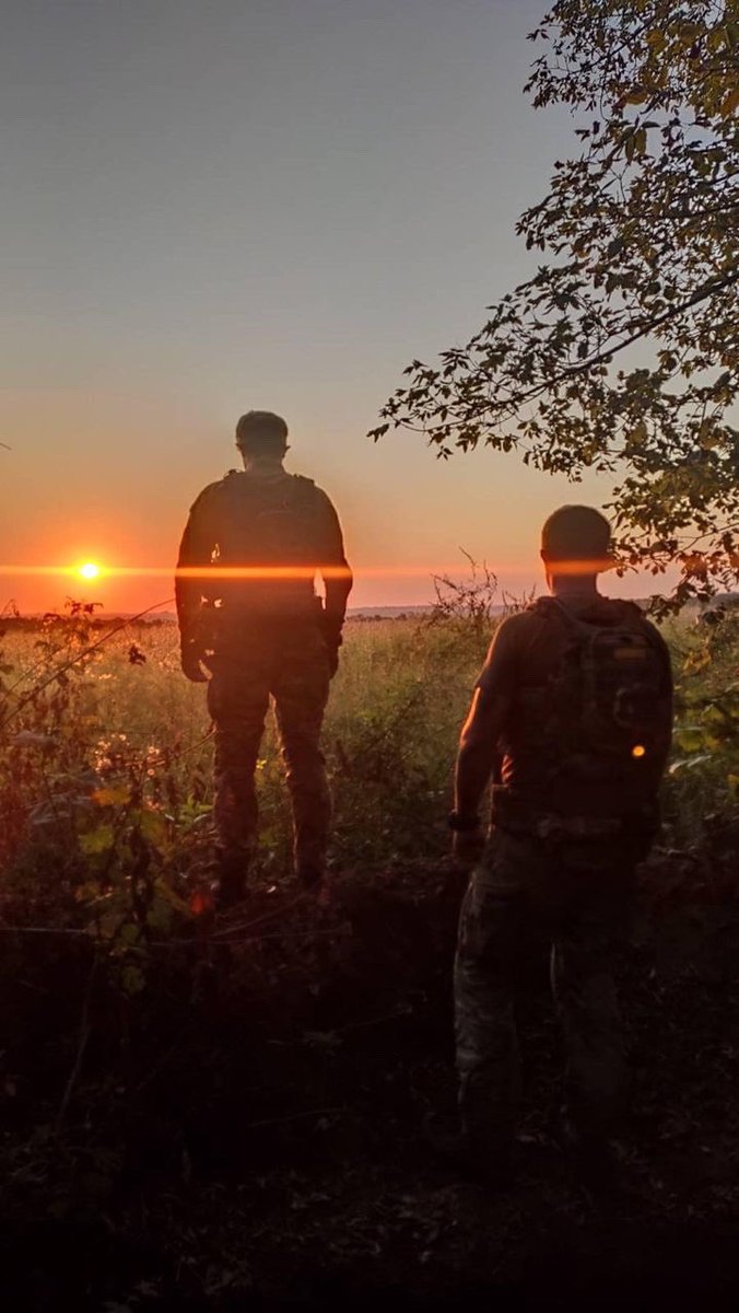банка мого друга, який сьогодні повертається на Донбас, можете підтримати донатом на нагальні потреби і навіть сказати йому щось в коментарі

send.monobank.ua/jar/JTjvBbH1L?…