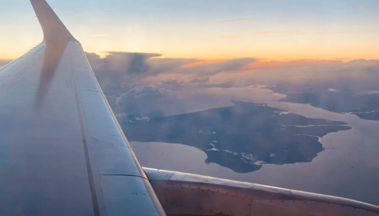 A shot of the Isle of Wight from the sky right here!
📸 Clare Smale
#IsleofWight #IOW #LoveGreatBritain #UNESCO #AONB #HantsDaysOut #YearoftheCoast #Coast2023