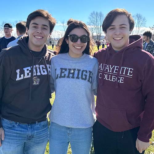 Twins brothers. Two colleges. One Rivalry. alumni.lehigh.edu/news-blog/lehi…