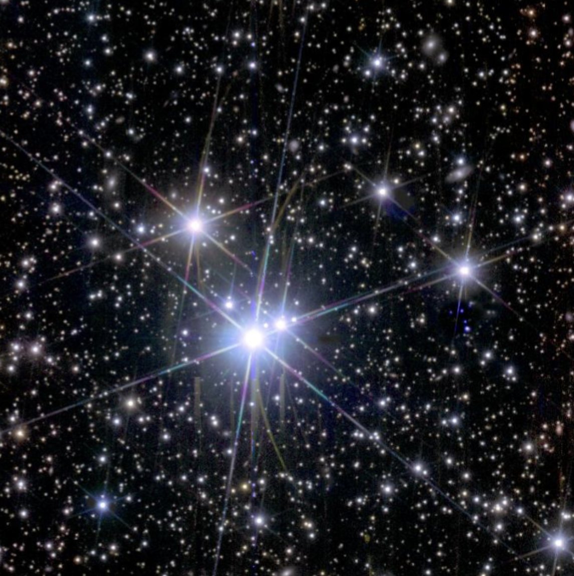 ESA_Euclid's tweet photo. #EuclidChallenge🔎 Zoom &amp; pan across the image of NGC 6397, a globular cluster in our #MilkyWay

💻 on our website 👉 https://t.co/7XwxyPEBk9

🖲️ or use #ESASky at https://t.co/ieQHhQWed8

🧐 find these four regions 👇

💬 and let us know below if you were successful! https://t.co/y0aqLLPqlJ