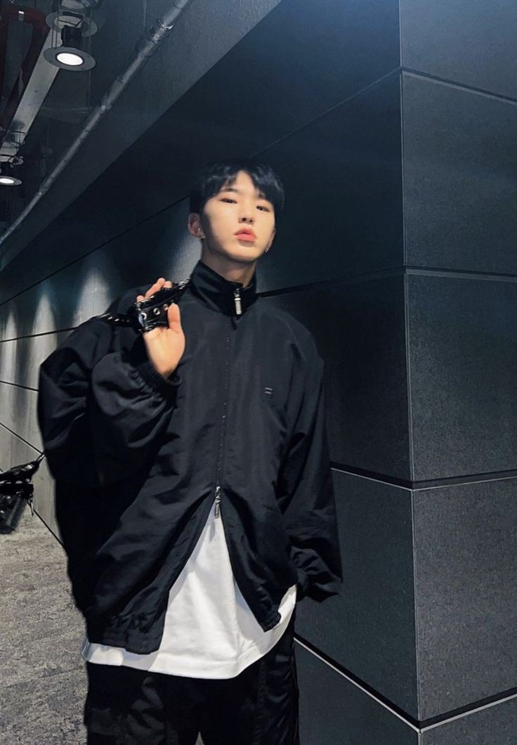 tine ✨LAPTOP CUTIE✨ tweet media