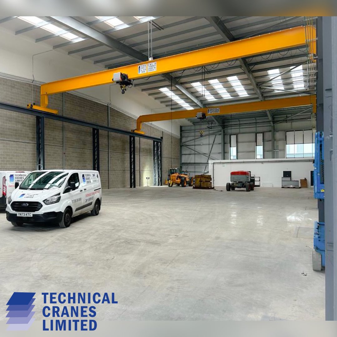 TechnicalCranes's tweet photo. Two identical 10Tonne SWL single girder overhead cranes, with a 20 metre span and 40 metre freestanding gantry.

Fully installed and commissioned for our client Parralloy Ltd, Billingham.
#ukmfg #cranes #Engineering https://t.co/uufpy8t8ow