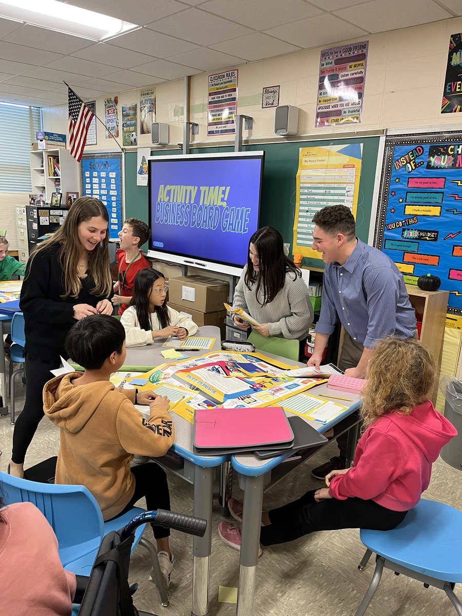 Mrs. DeLucca tweet media