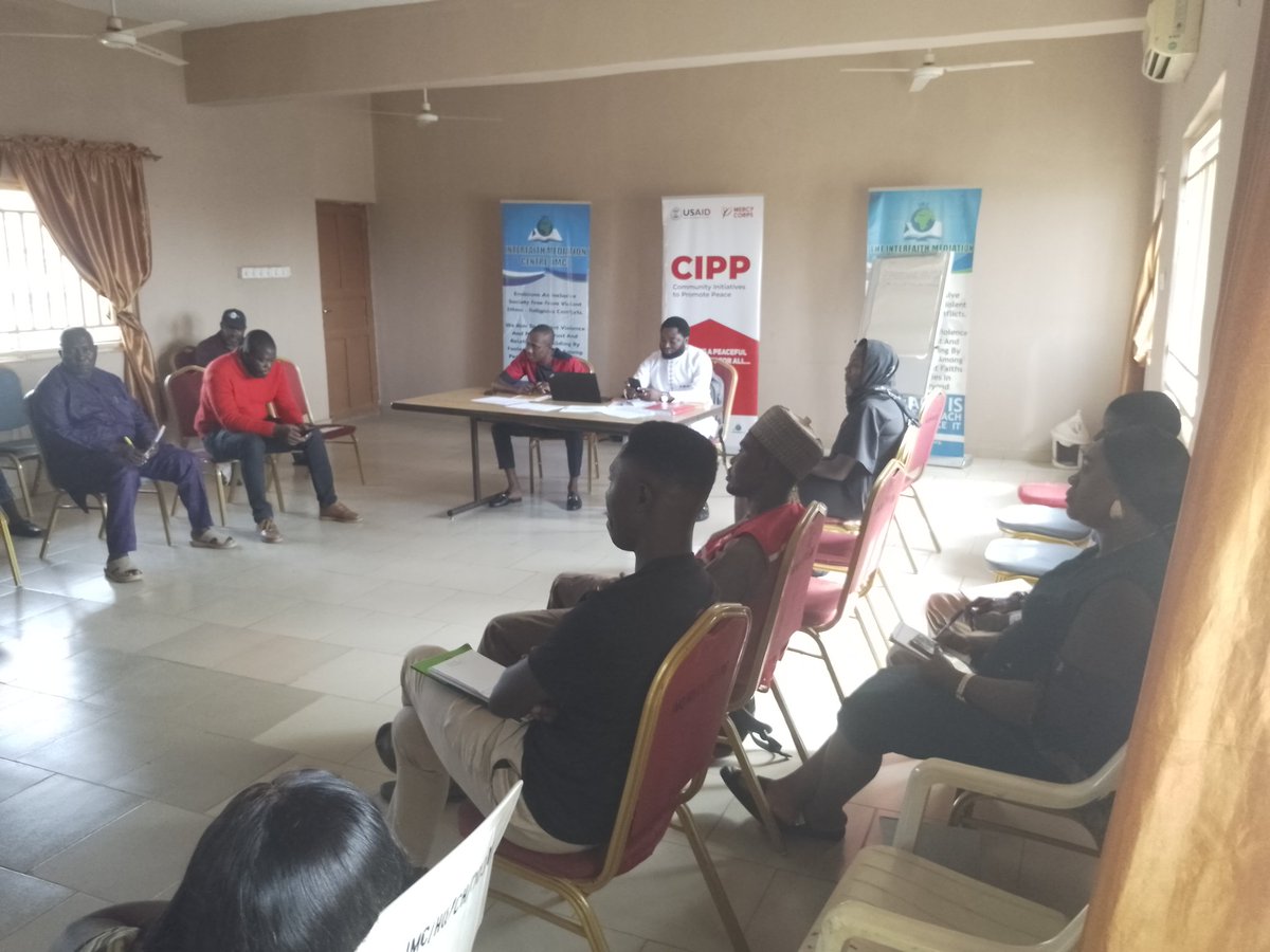NonviolentB's tweet photo. @NonviolentB was in attendance over the weekend for the cross-fertilization of ideas session between @KNetwork25656 &amp;  Network of Peace Journalist. In a bid to strengthen partnership and possible ways of collaboration. https://t.co/WtwYDomTUK