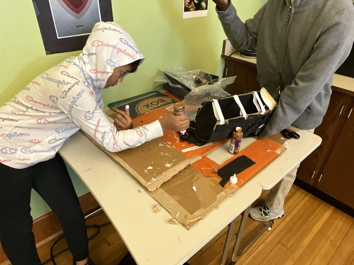 2day our MS STEM class is participating in MEANINGFUL & ENGAGED Learning by working in small groups 2 build a Ankle Foot Orthosis (AFO) for patients with Cerebral Palsy. The Teacher is doing a great job of mastering EP 5- gathering student evidence of learning @XQAmerica @DcpsLab