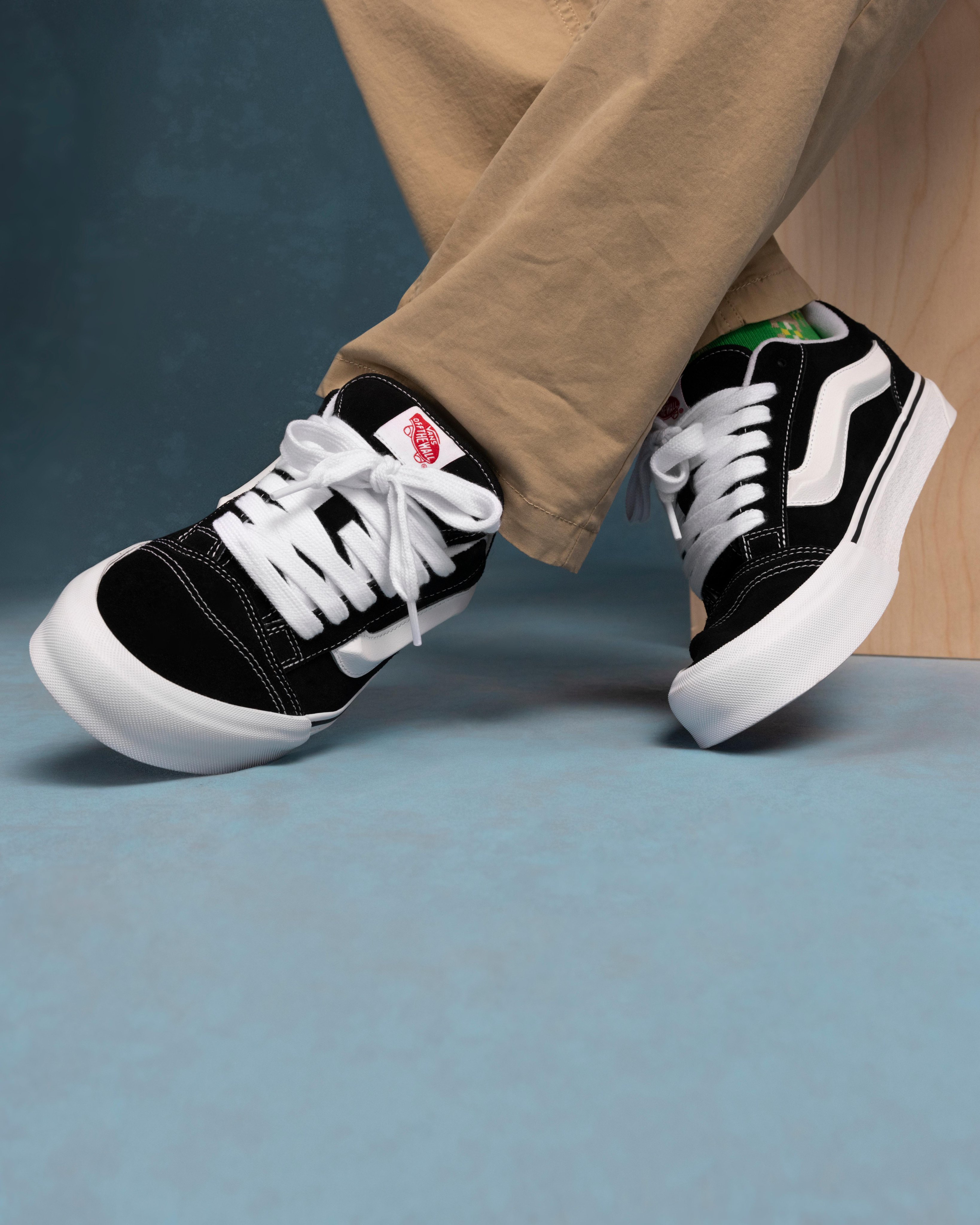 Mens vans on feet best sale
