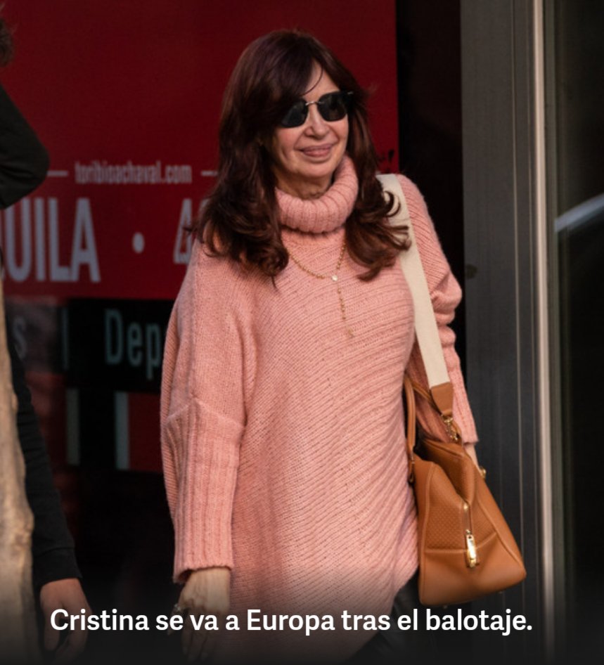 Se va pelotudear a Italia en el avión presidencial a dar una charla y ver al Papa (viaje no oficial).

Un Boeing 757 para ella SOLA.

Costo 504 MIL DÓLARES, sin contar viáticos.