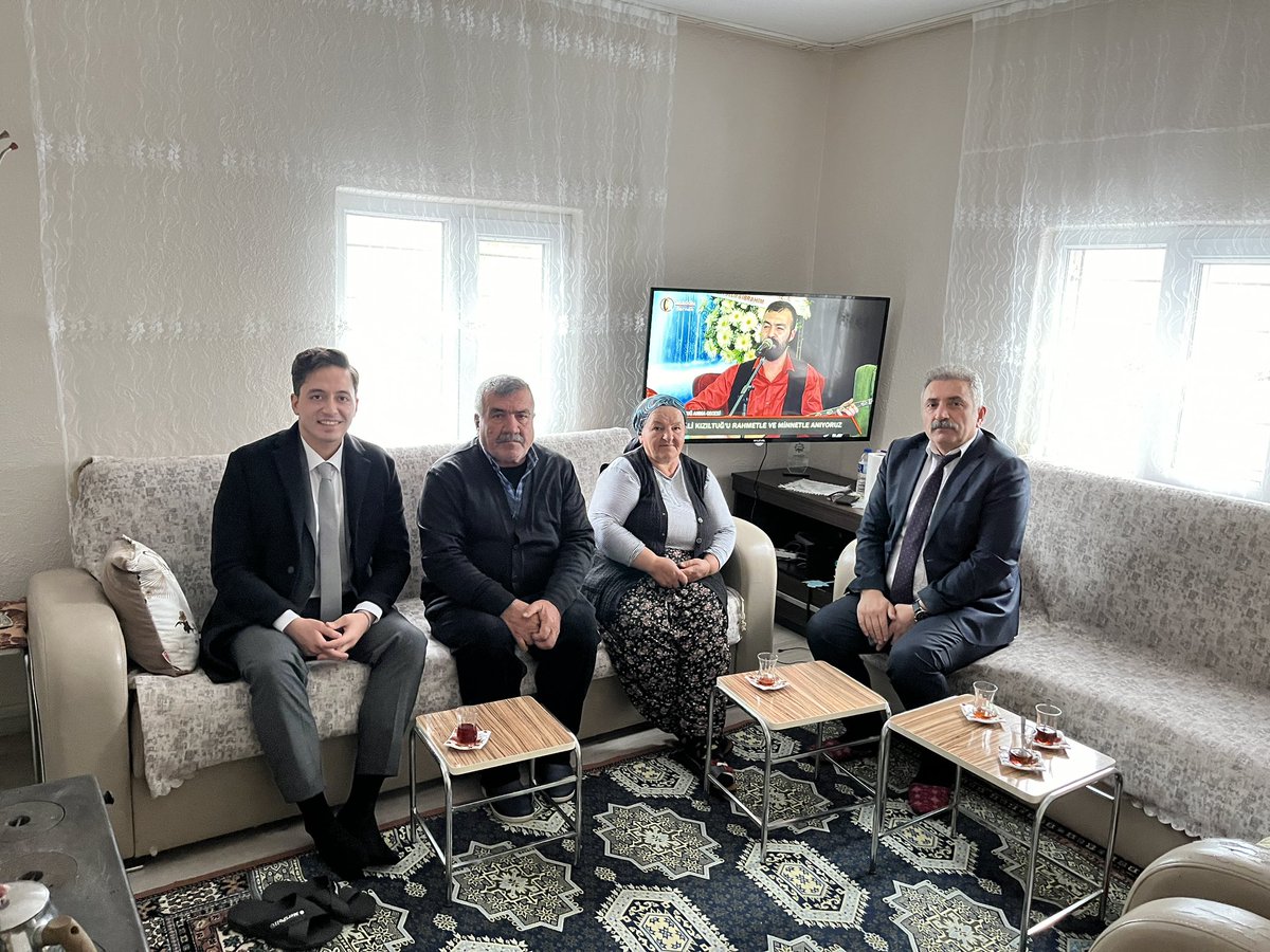 Kaymakamımız Sayın Salih AYDIN, mahalle ziyaretleri kapsamında ilçemiz Kırkısrak, Dallıkavak, Çağşak, Tavla, Ördekli ve Sancakağıl mahallelerini ziyaret etti.