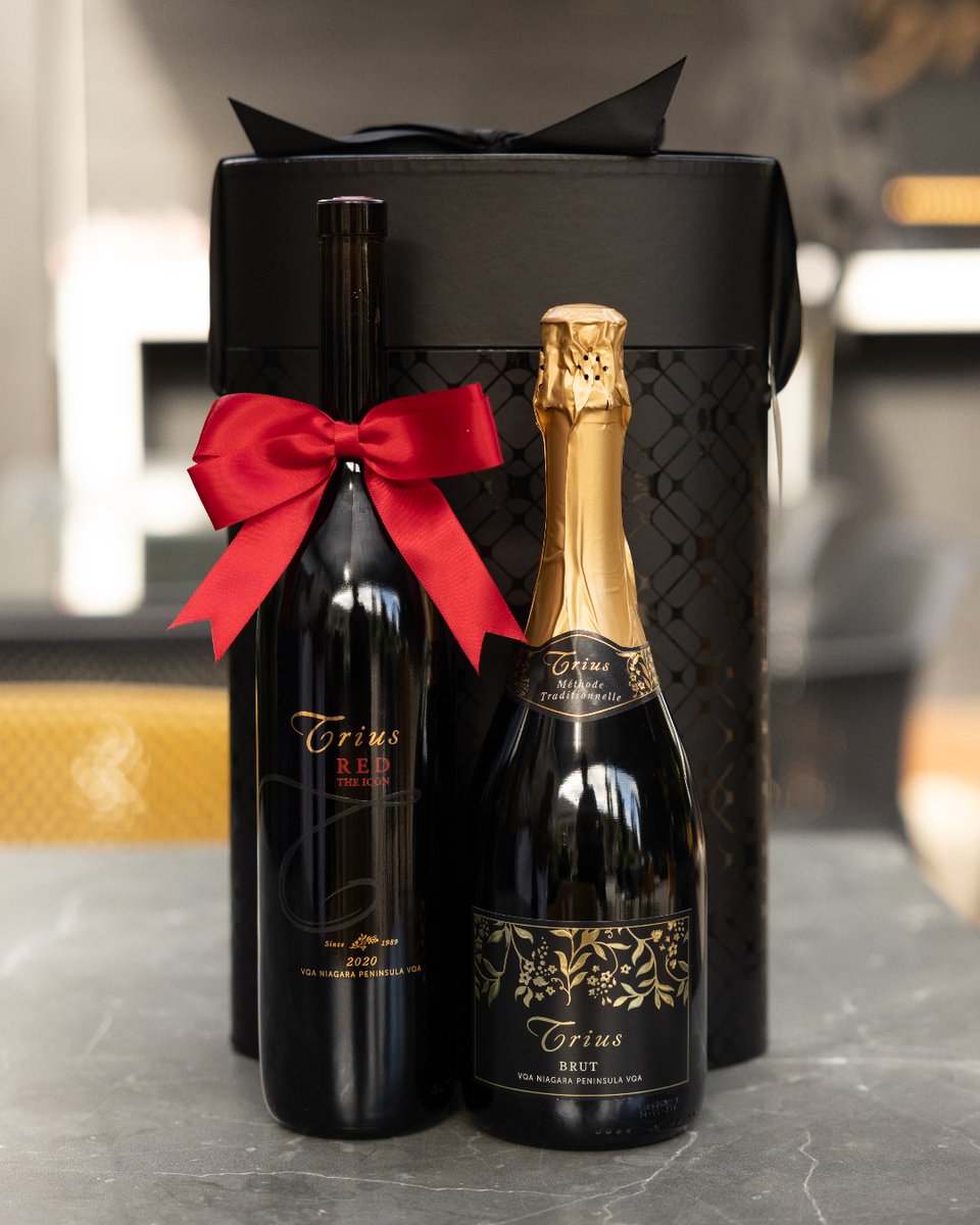 Give the gift that everyone will love this holiday season. Our pre-made gift sets feature premium wine boxes that will impress wherever you go, great for hosts and corporate giving. Wine shopping has never been easier! Discover our Wine Gift Shop: bit.ly/3tQlsz5