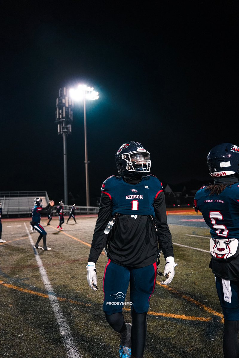 After a great meeting with <a href="/Coach_neik/">Coach Neiko Creamer</a> I am happy to announce my offer from <a href="/AlverniaFB/">Alvernia Football</a> ! <a href="/EHS_FB/">Edison HS Football</a>