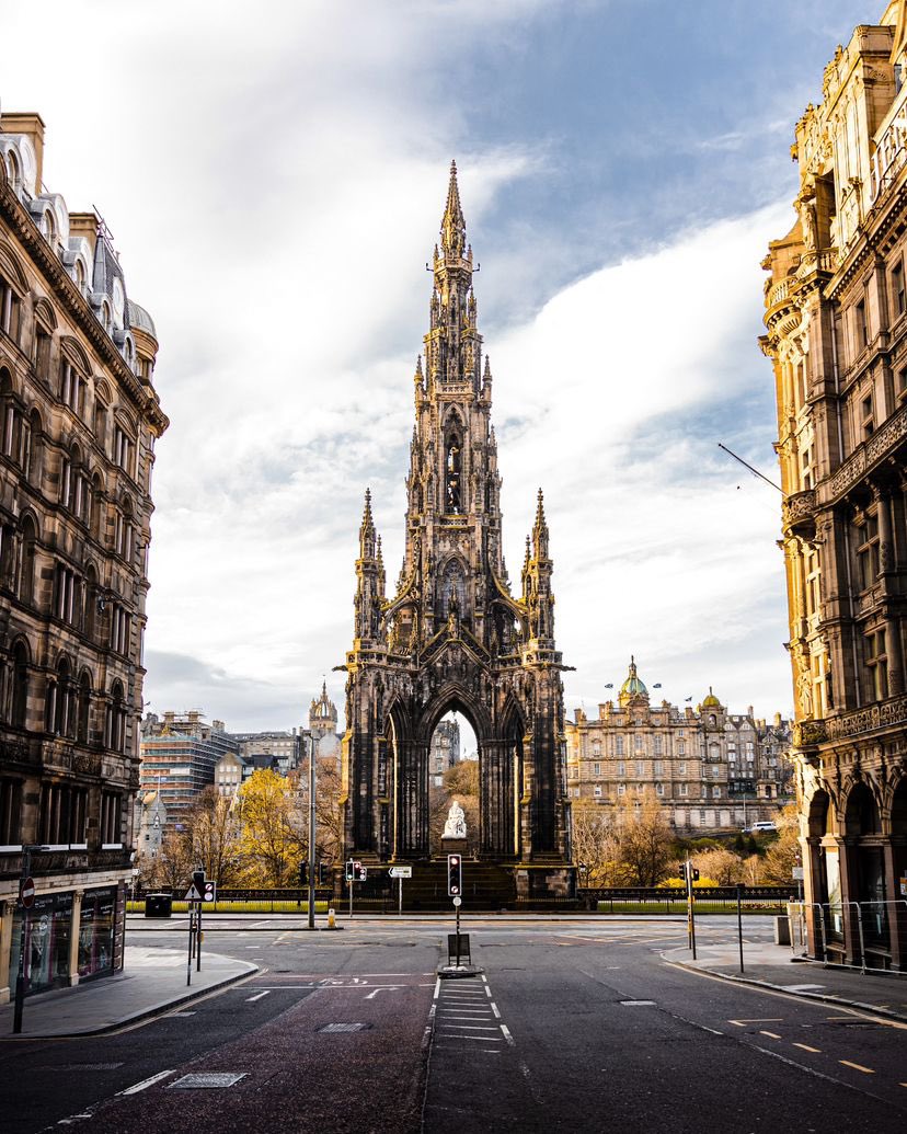 Scott Monument, Edinburgh 🏴󠁧󠁢󠁳󠁣󠁴󠁿 📸:@levixphotos