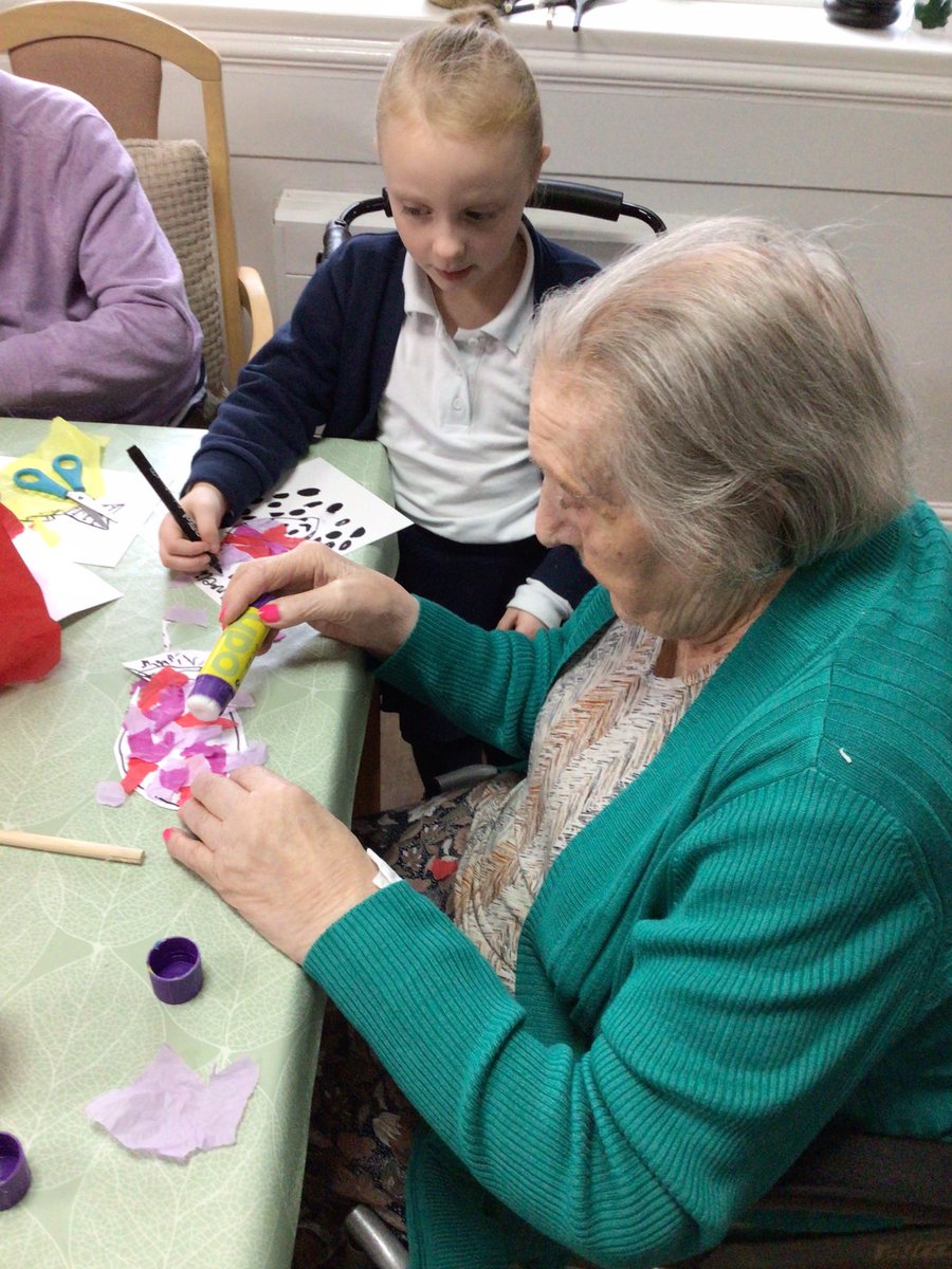 YRPinkClass's tweet image. The children of BNI have taken part in their first ‘Adopt a Care Home’ session and how proud they have made their teachers. It was a pleasure to see the relationships that the children have already started to make with the residents at our local care home. See you again this week