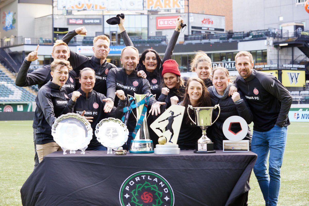 KatieSimons24's tweet photo. With my favorite holiday upon us, what a great time to reflect. After 10 amazing seasons with the Thorns and Timbers, the time has come for me to begin a new chapter and challenge. https://t.co/th9fHrWP1L