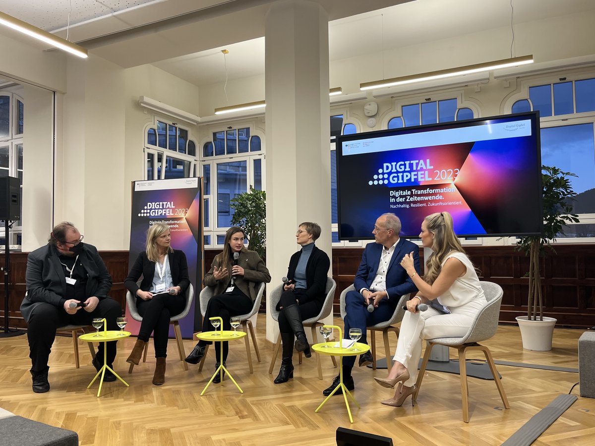 Sovereign Tech Agency (@sovtechagency) on Twitter photo Im #DigitalGipfel Fishbowl zu digitaler Souveränität: „Wir freuen uns, dass das Baby STF ins Teenager-Alter kommt und wir ihn nun in eine eigene GmbH ausgründen“ – <a href="/fbrantner/">Franziska Brantner</a>
Mehr zu der Ausgründung & Verstetigung des STF in unserer Pressemeldung: sovereigntechfund.de/de/presse/pres… Im #DigitalGipfel Fishbowl zu digitaler Souveränität: „Wir freuen uns, dass das Baby STF ins Teenager-Alter kommt und wir ihn nun in eine eigene GmbH ausgründen“ – <a href="/fbrantner/">Franziska Brantner</a>
Mehr zu der Ausgründung & Verstetigung des STF in unserer Pressemeldung: sovereigntechfund.de/de/presse/pres…