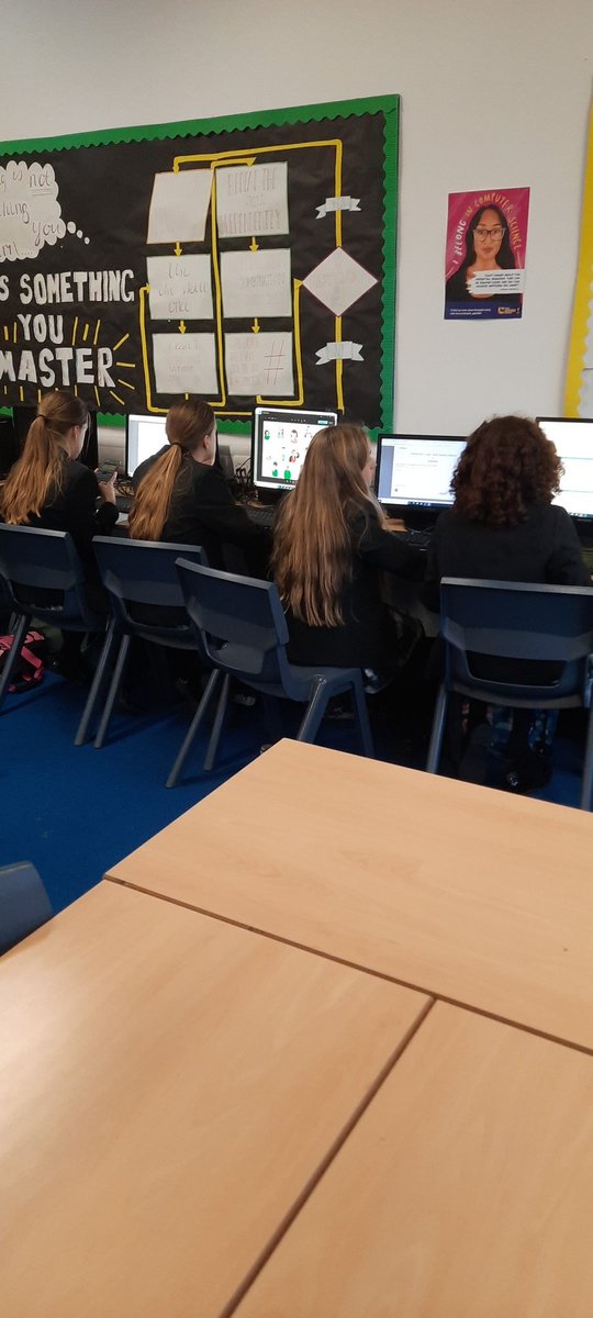 SWCHS_Computing's tweet image. Year 8 girls making a great start to this year's #CyberFirst girls competition! #cyberhq @NSSC