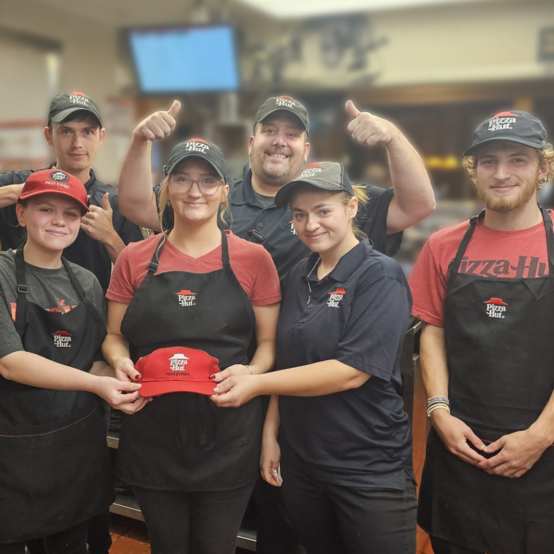 Learn, grow, and thrive together. 🤝Join the crew at Jobs.PizzaHut.com

#PizzaHutPeople #PizzaHut #RiseUp