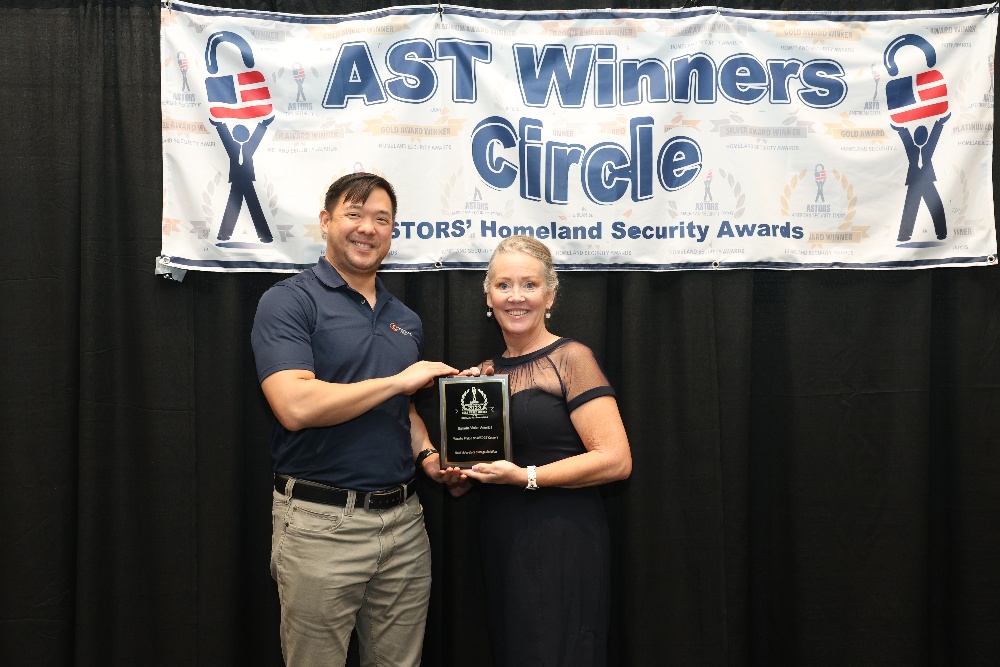 HanwhaVision's tweet image. #HanwhaVision is proud to be a recipient of the Gold 2023 American Security Today ASTORS award at ISC East for its SolidEDGE Camera in the “Best Video Data Storage Solution” category.  

#videosolutions #SolidEDGE #videointelligence