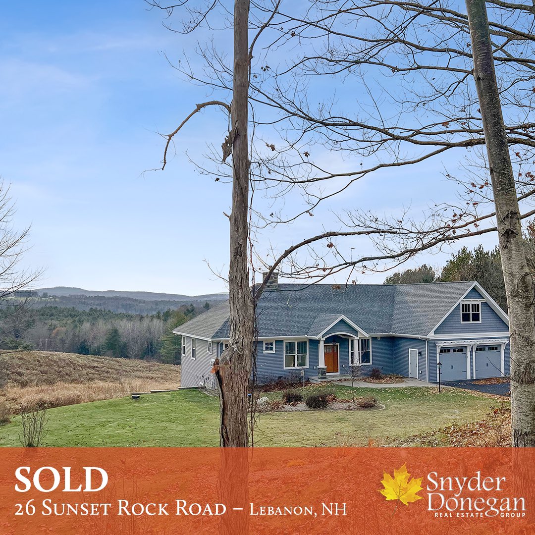 SOLD: 26 SUNSET ROCK ROAD - Lebanon, NH / $1,100,000🍁
.
.
.
#snyderdonegan #realestate #nhrealestate #uppervalleyrealestate #lebanonnh