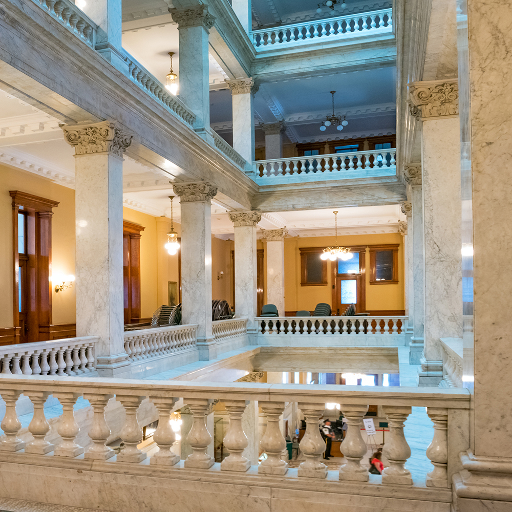 Representing #OntarioBrokers and #OntarioConsumers at Queens Park today 🤜 🤛 Meeting with MPPs to discuss auto theft in Ontario, postal code rating, reducing auto insurance rates and protecting consumers against natural catastrophes.  

#ConsumerProtection #Insurance