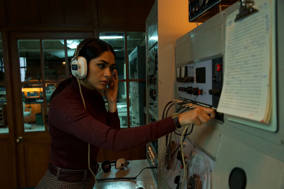 CinemaMeterOff's tweet image. Glimpse of #MrunalThakur&apos;s in #Pippa❤️

@mrunal0801