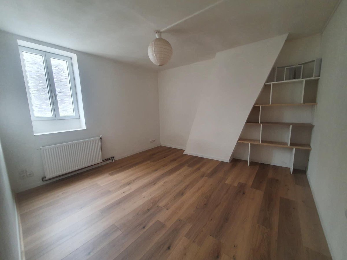 NympheFleurie's tweet photo. 🌱URGENT CHAMBRE À LOUER DANS UNE COLOC🌱
pas de mec cis
Une chambre se libère dans notre grande coloc de 6 personnes, située à lille Nous cherchons donc quelqu’un.e pour l’occuper à partir du 1er décembre. 
Nous ne souhaitons pas de mec cis (y’en a déjà deux, c’est suffisant) https://t.co/SLl1aN3fMc