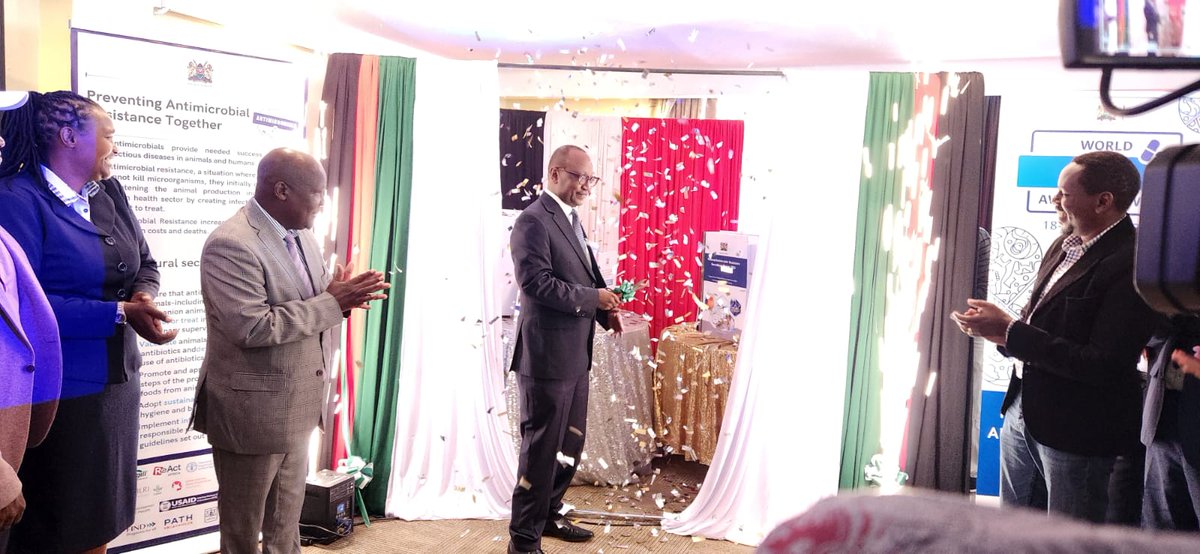 acynthiaodhiam1's tweet photo. Today during the launch of #WAAW 2023, Kenya launched their reviewed  AMR NAP and M&amp;E framework version 2.0 (2022-2027). This documents will support in implementing activities geared towards prevention and containment of AMR. 
#HandleWithCare https://t.co/yPflWXpoXw