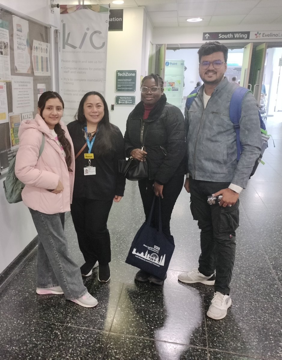 🍾Welcome to Kopila, Phoebe and Josleen. They are Internationally Educated Nurses who just started with the Neighbourhood Nursing team. Thanks for your support, Remah! #ProudToBeGSTT #NHS #TeamILS #NeighbourhoodNursing #JoinUs #ProudToCare #OurNHSPeople @KarenJgstt @NHS @GSTTnhs