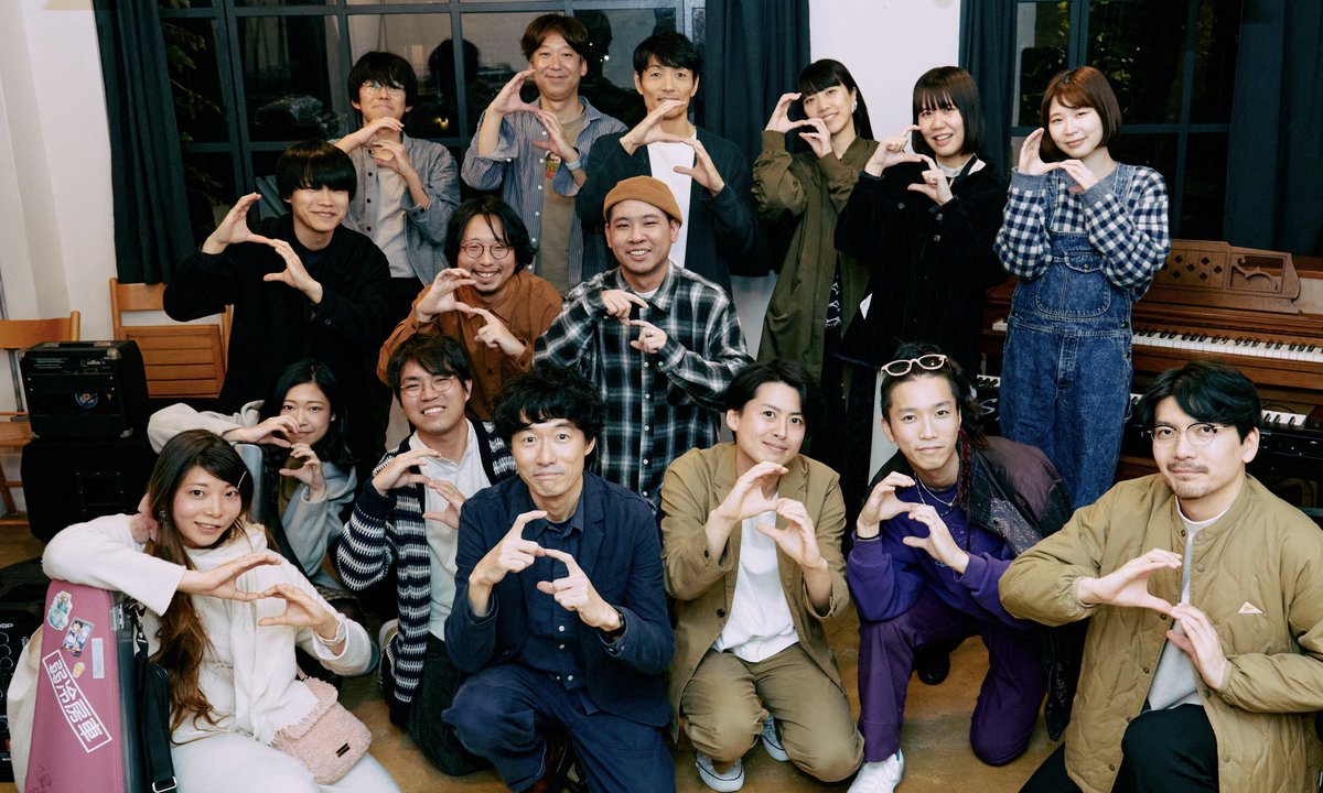 昨日は青木慶則さん主催の「Soft Package 3」ご来場＆目撃してくださった方々、誠にありがとうございました！　

I Love You
夜の流れ
つむぐように（Twiny）
You Are right 
Good Bye Good Days
Sway Me

instagram.com/p/Cz3eGKrvZlX/…

Photo by Dai Sato