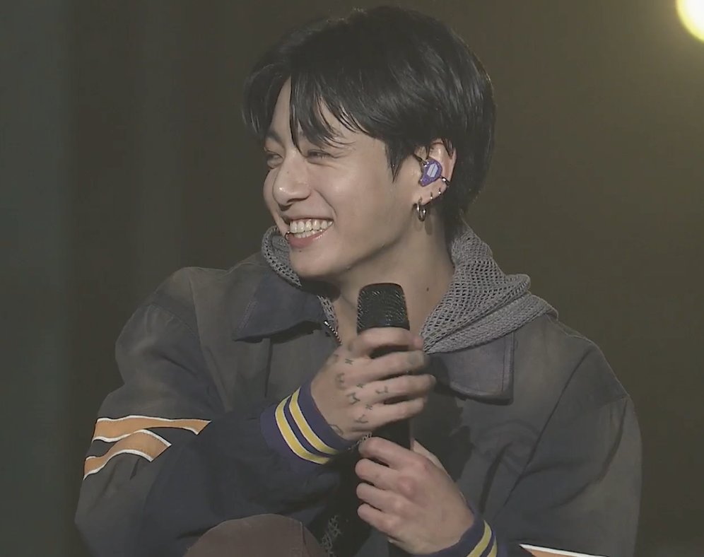 BTS Charts & Translations tweet media