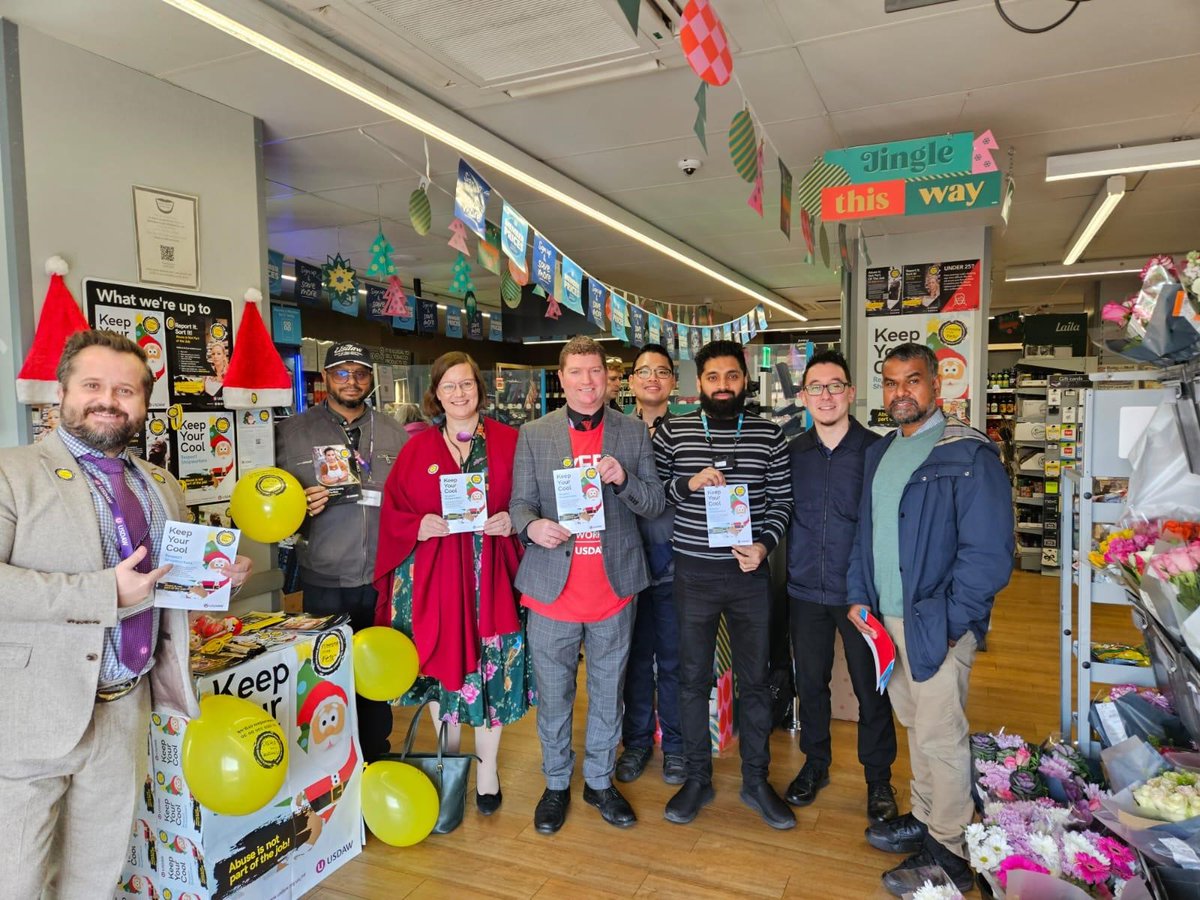 Meg_HillierMP's tweet photo. I visited a local #Hackney Co-op as part of Respect for Shopworkers Week. No one should face abuse or threatening behaviour in their workplace - am proud to support this vital campaign from the @CoopParty and @UsdawUnion #Respect23 #FreedomFromFear https://t.co/wgVvsEVdaI