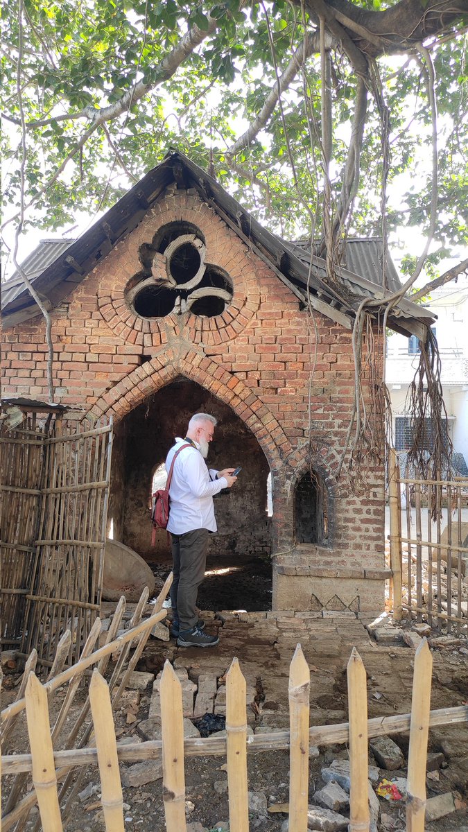 astik_mishra's tweet photo. Welcome Mr. @Darcy1968, Passionate Scholar, #Australia at the historical land #Motihari. 
Manifesting #GeogreOrwell will get it's due importance at his birthplace in upcoming years.
@Orwell_Society
@sanjaychanakya @Prof_Asheesh @Dm_Motihari @angad897 @DeySuprabha @MGCUBihar https://t.co/hqemxIyd84