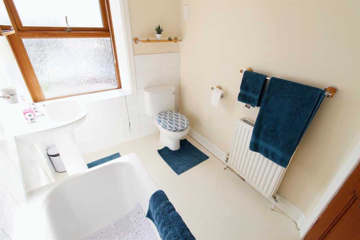 PaisleyProperty's tweet image. **ALMONDBURY BRANCH**

🏡 SOLD SUBJECT TO CONTRACT 🏡

Matthew Lane, Meltham

paisleyproperties.co.uk/property/matth…

Call us ☎️

📞Almondbury: 01484 443922

#PaisleyProperties #EstateAgent #HD9 #Meltham #PropertyForSale #FreeValuations #Local