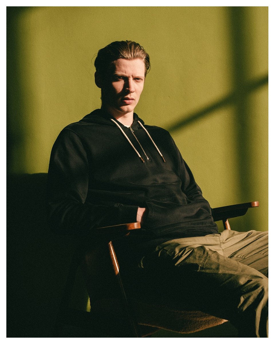 Stoughton Hooded Top | 67% OFF⁠
⁠
Our quarter zip hoodie is now part of our mid-season sale⁠
⁠
Shop - bit.ly/3uu0Uww