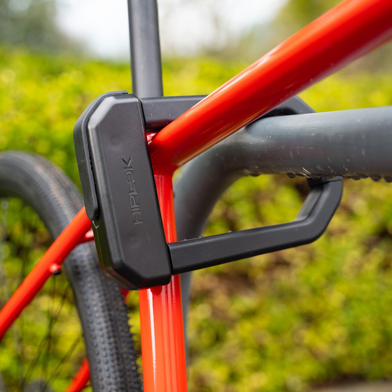 Best Bike Lock Ever? Hiplok D1000 Anti-Angle Grinder U-Lock Review