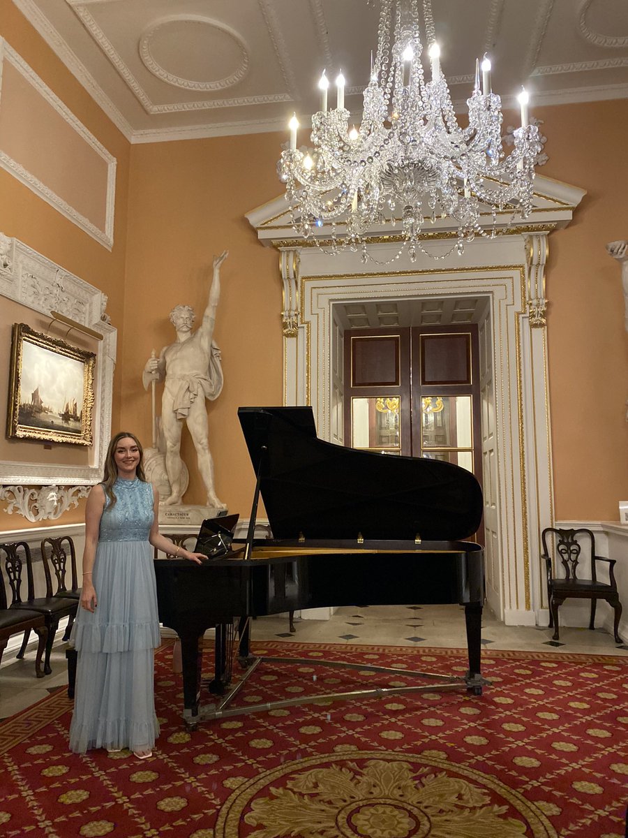 Wonderful to perform with gorgeous @CPotterSoprano for the Lord Mayor, at Mansion House ✨❤️for my fabulous livery company @CoopersCompany #loveasbrethren