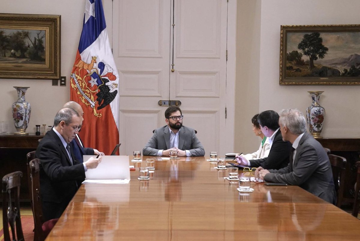 Gabriel Boric Font tweet media