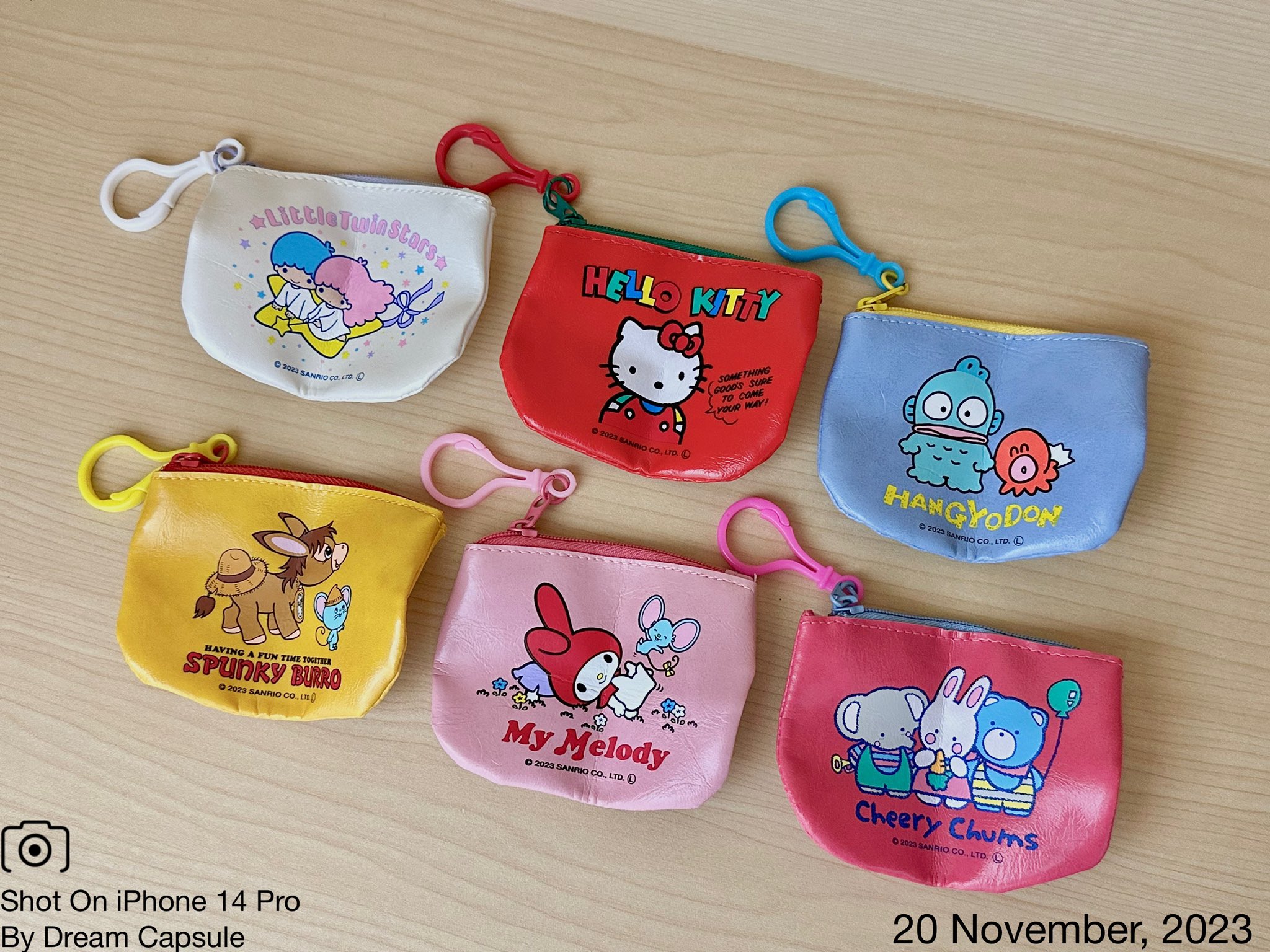 HELLO KITTY レトロ Sanrio 小銭入れ コインケース ドリームカプセルの中の人【公式】 on X: 