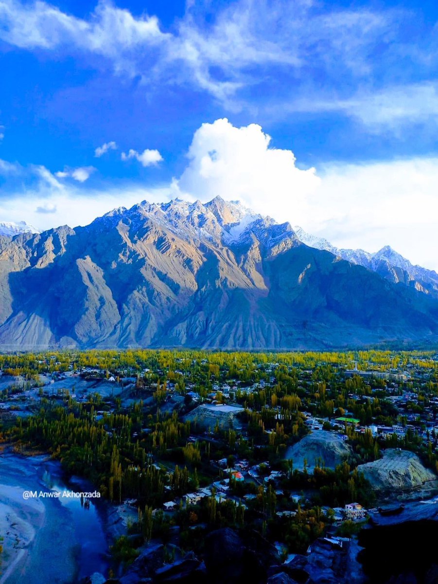 DiscoverGB_'s tweet photo. Skardu the land of fairies 😍 https://t.co/FyEy05jI6K