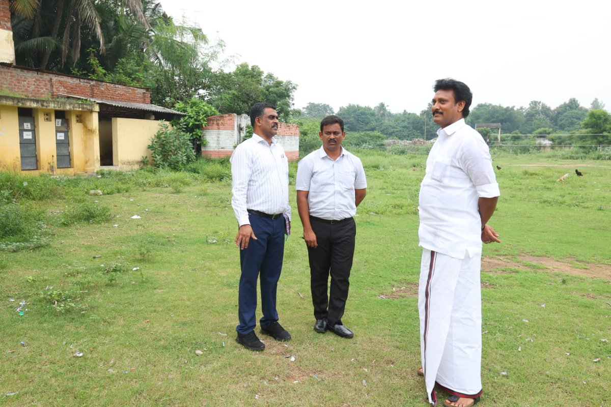 சட்டமன்ற உறுப்பினர் <a href="/jawahirullah_MH/">Jawahirullah MH</a> அவர்களின் பாபநாசம் தொகுதியில் அமைந்துள்ள கிளை நூலகத்தில் 234/77 ஆய்வுப் பயணத் திட்டத்தின் 95-வது ஆய்வை மேற்கொண்டோம்.

சுமார் 46,000 நூல்களையும், 5,000 உறுப்பினர்களையும் கொண்ட இந்நூலகத்தின் அடிப்படை வசதிகளை மேம்படுத்துவோம் என உறுதியளித்தோம்.